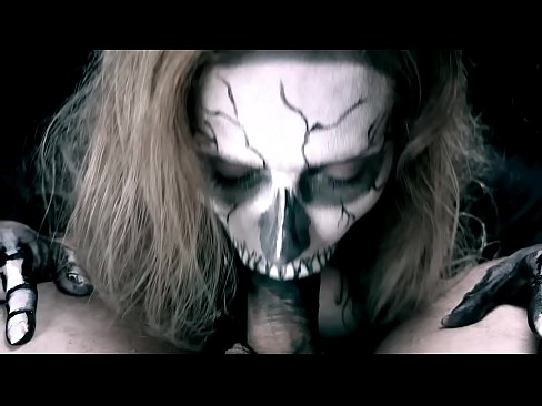 ❤️ Demon girl ngisep pitik jago karo dheweke ireng tutuk lan ngulu cum. Porno ing kita  ﹏